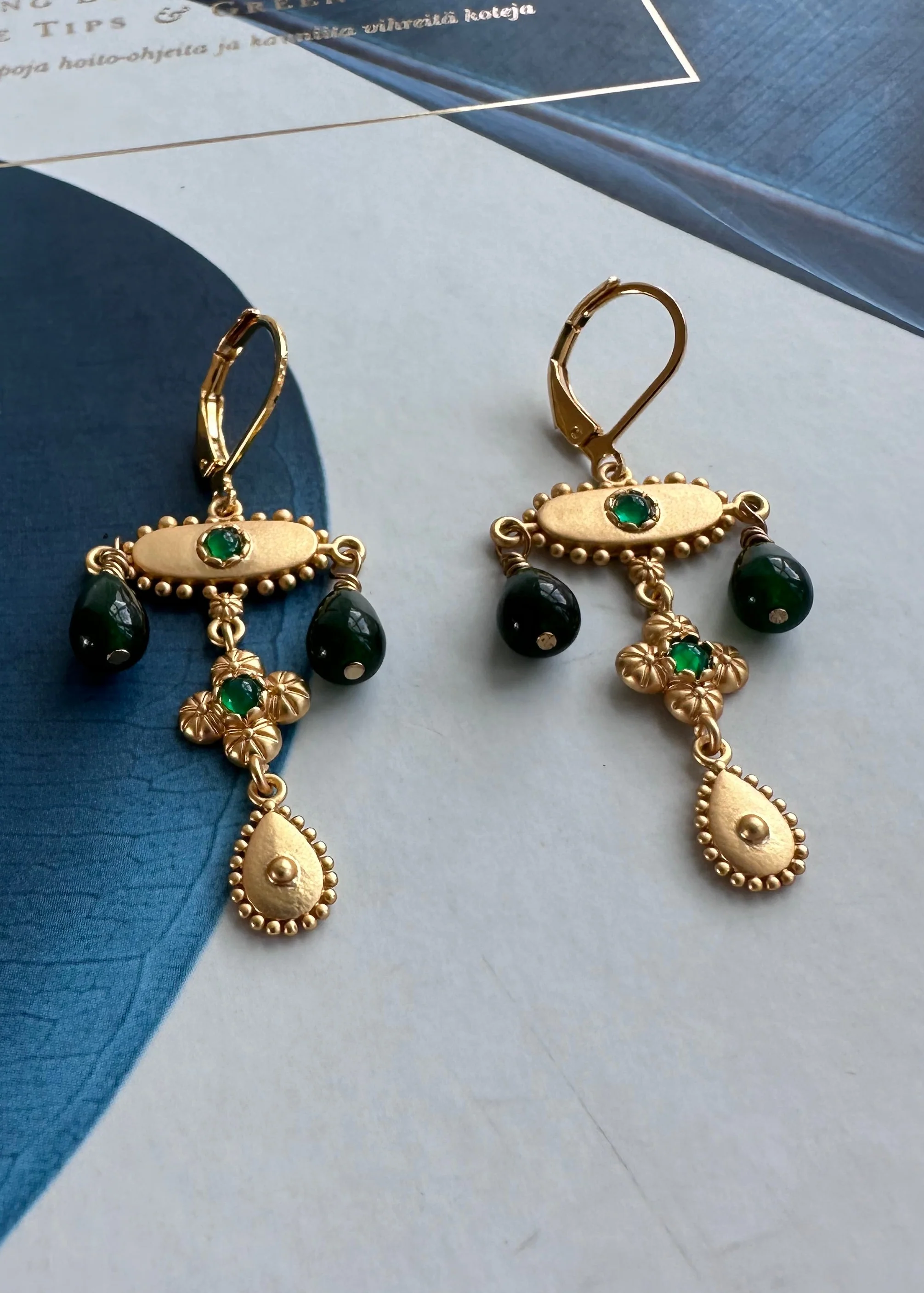 Plissé Copenhagen Delize earring green - Image 2