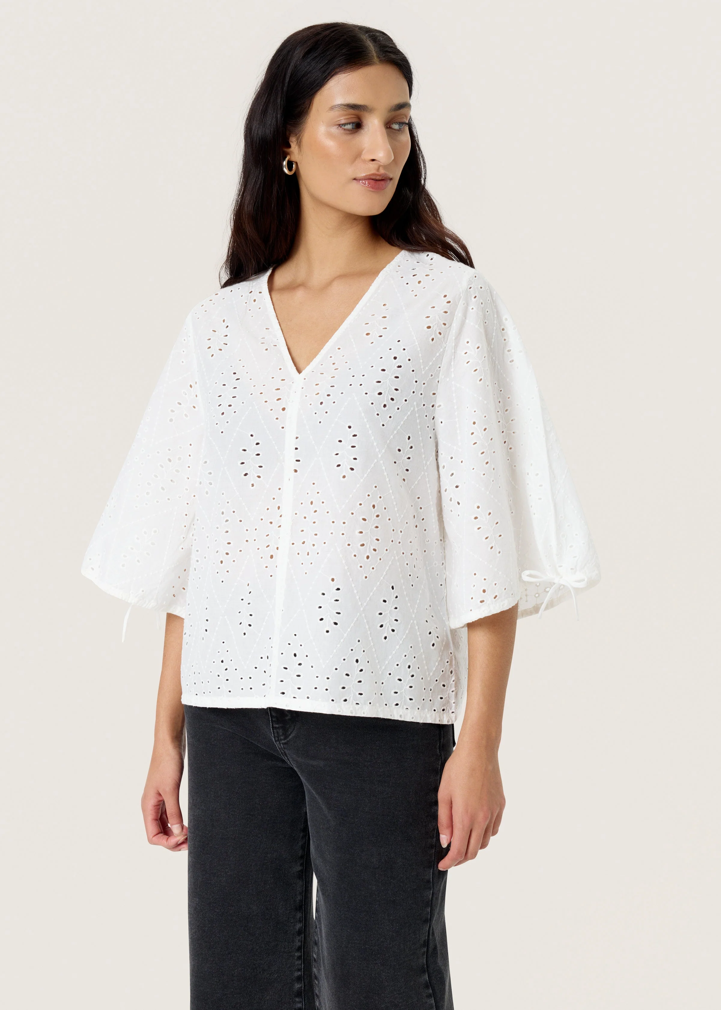 Soaked SLJoella Blouse SS Broken White - Image 6