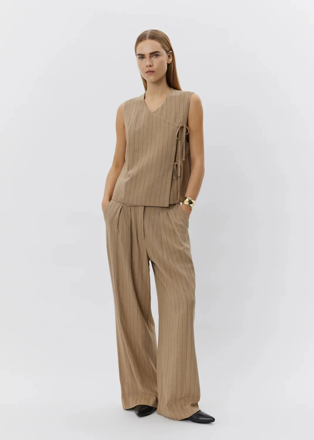 Sofie Schnoor Cailin vest light brown striped